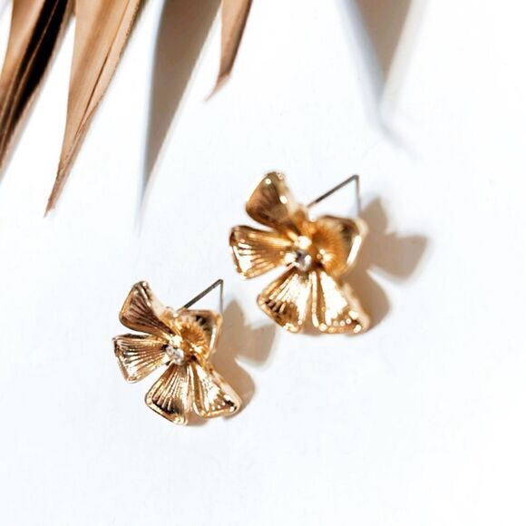 Gold flower stud earrings #275 - Picture 4 of 4